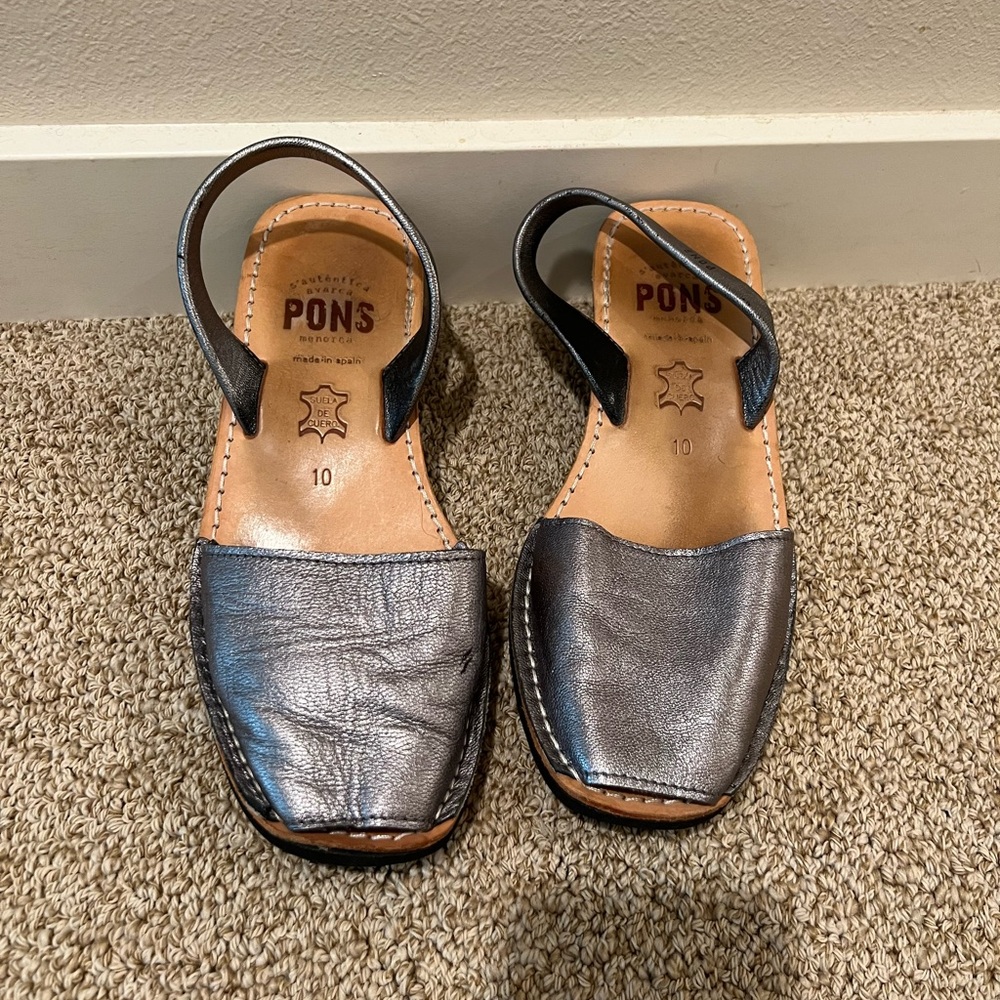 Pons Leather Metallic Wedges size 10